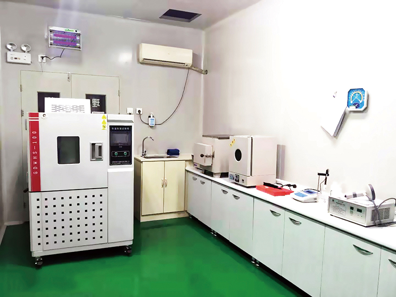 理化检验室一角